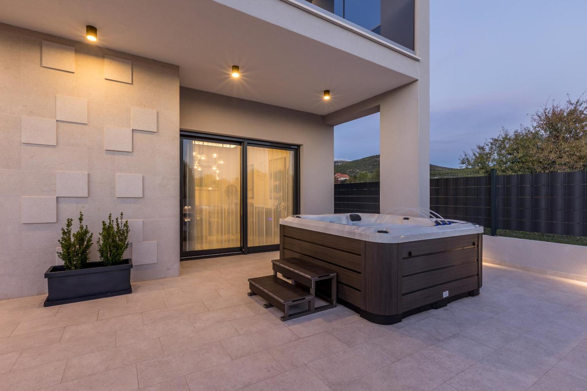 Luxury Villa Diana With Heated Pool And Jacuzzi Dograde Luaran gambar