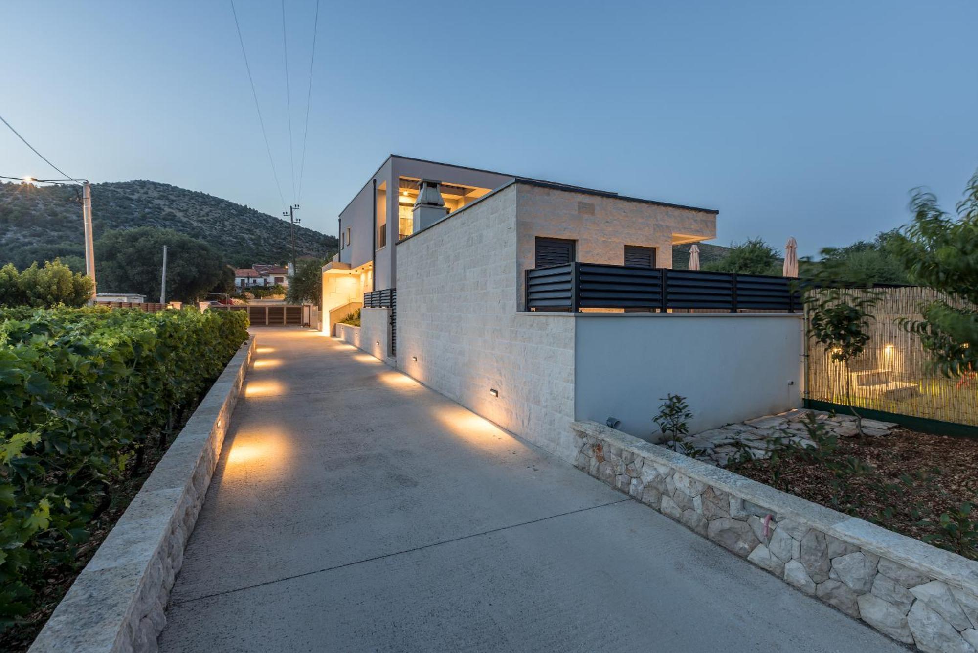 Luxury Villa Diana With Heated Pool And Jacuzzi Dograde Luaran gambar