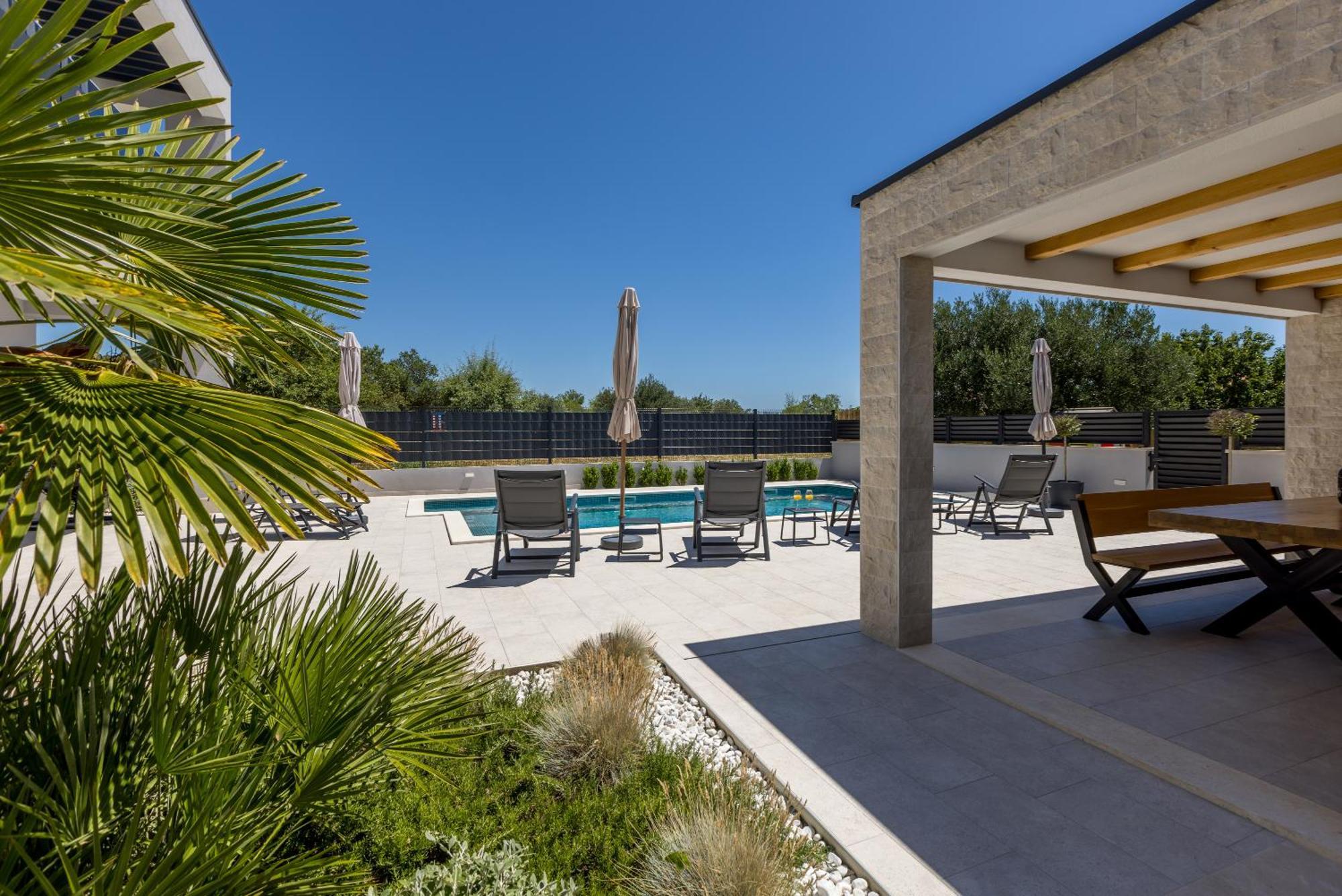 Luxury Villa Diana With Heated Pool And Jacuzzi Dograde Luaran gambar